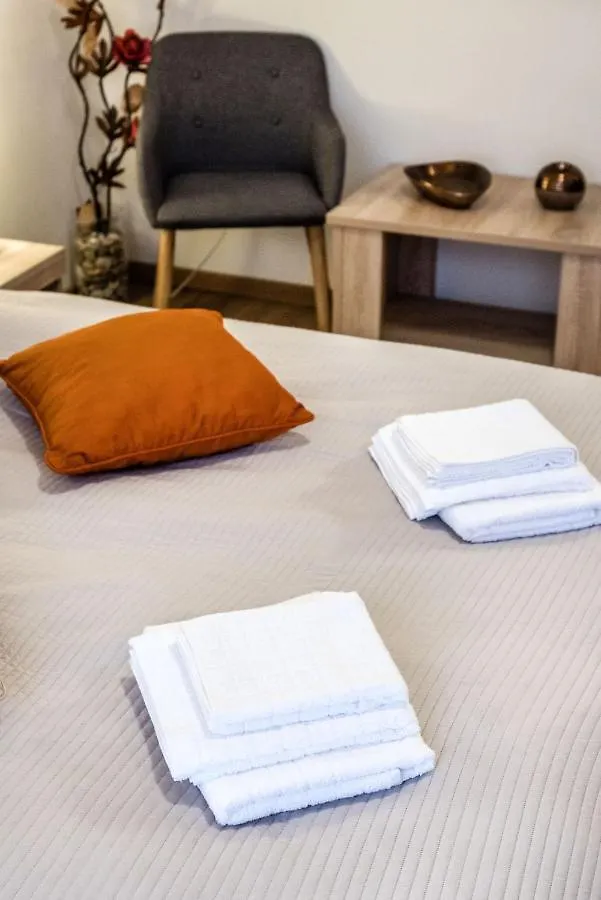Downtown Charm With Balcony And Garden View Apartment Budapest 0*,