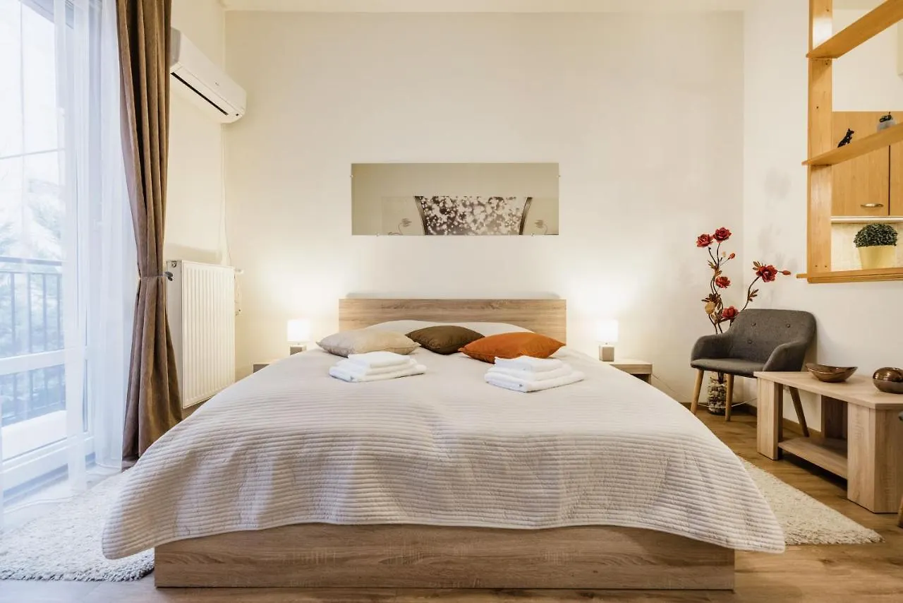 Downtown Charm With Balcony And Garden View Apartment Budapest Hungary